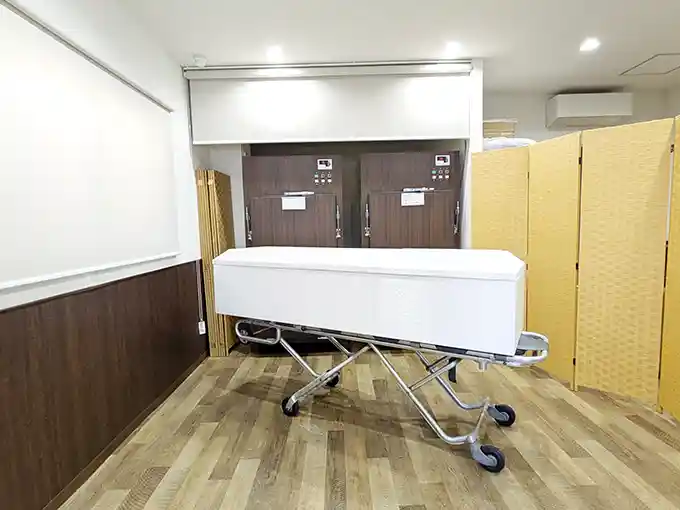 シオンハース安置室